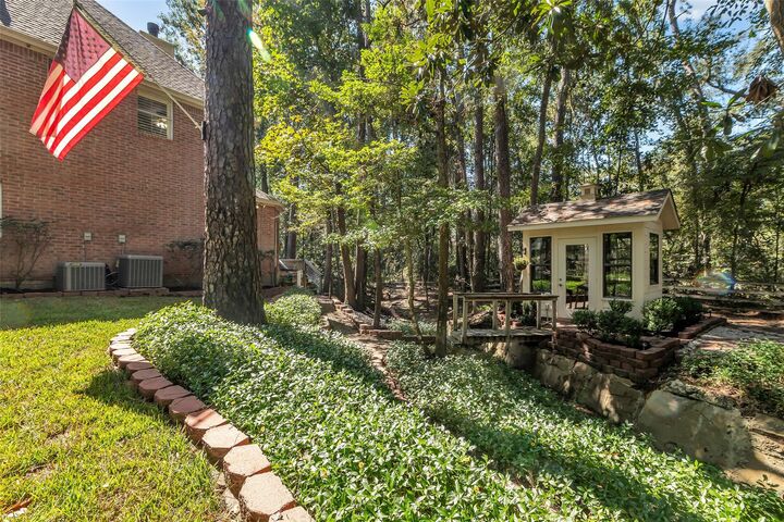 Property Photo: 454 Stephen F Austin Drive TX 77302