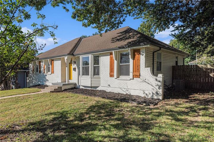 Property Photo:  7200 Sterling Avenue  MO 64133 