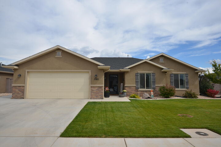 1780 N Willow Lane  Cedar City UT 84721 photo
