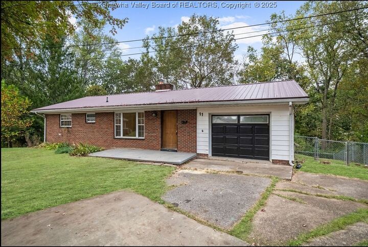 Property Photo: 116 Winters Drive WV 25271