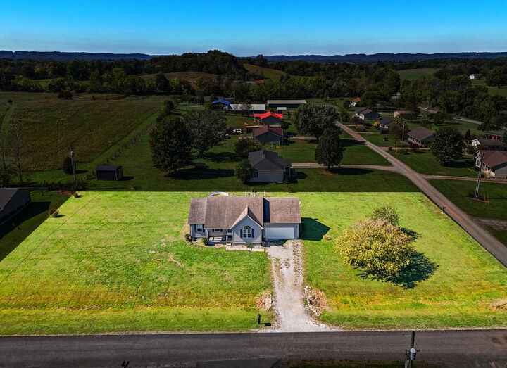 Property Photo:  87 Silverado Lane  KY 40033