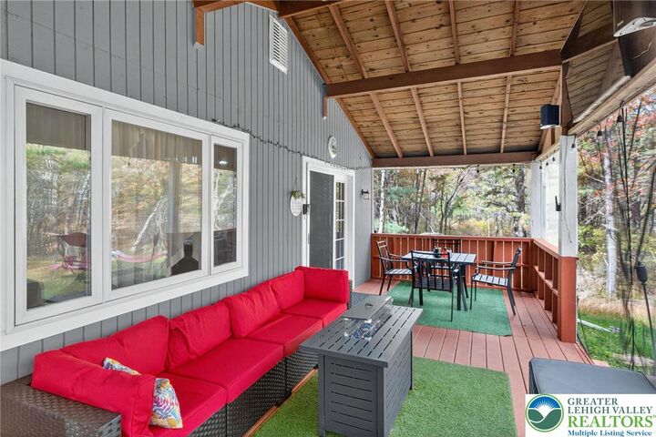 Property Photo: 189 Sage Road PA 18334