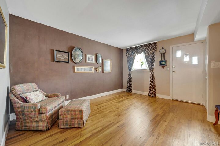 Property Photo:  48 Elissa Lane  NY 10710
