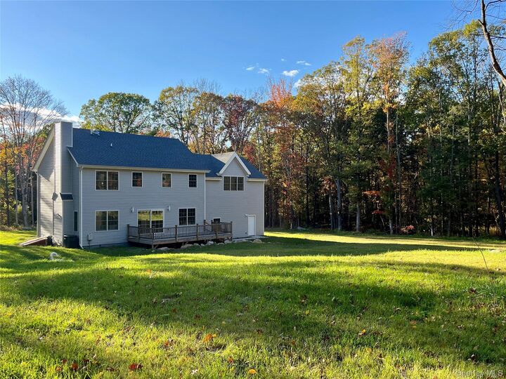 Property Photo:  27 Oak Hill Road  NY 10950 
