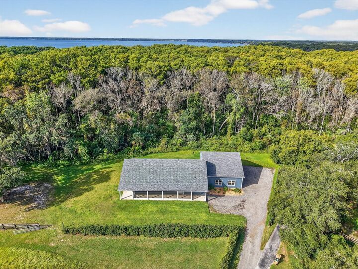 6224 Carolina Avenue  Leesburg FL 34748 photo