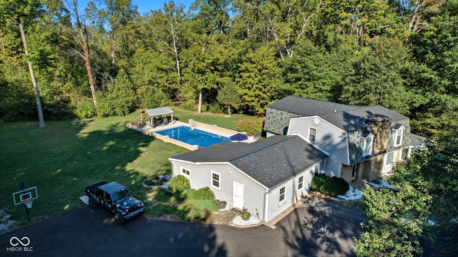 Property Photo:  15412 Southeastern Parkway  IN 46037 