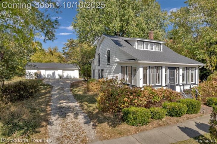 Property Photo:  153 1st Street  MI 48455 9302