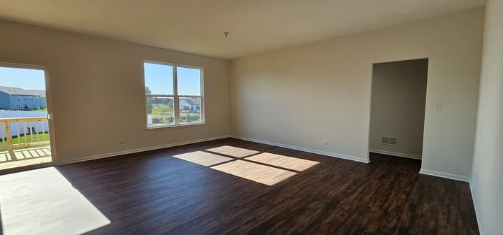 Property Photo: 2314 Tyler Trail IL 60051