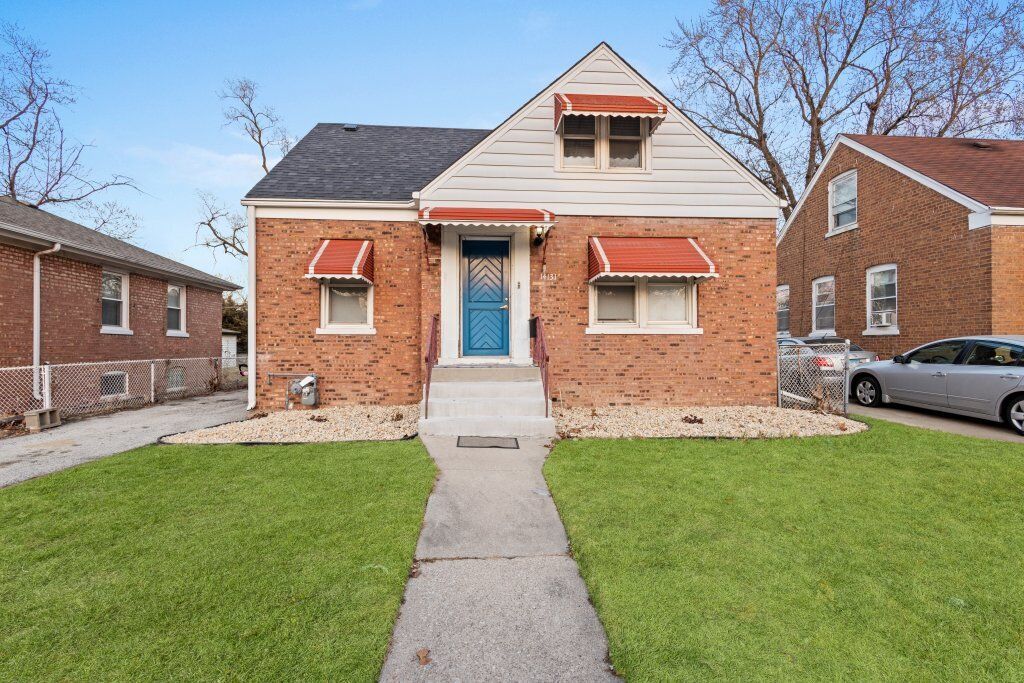 Property Photo:  14131 Manor Avenue  IL 60419 