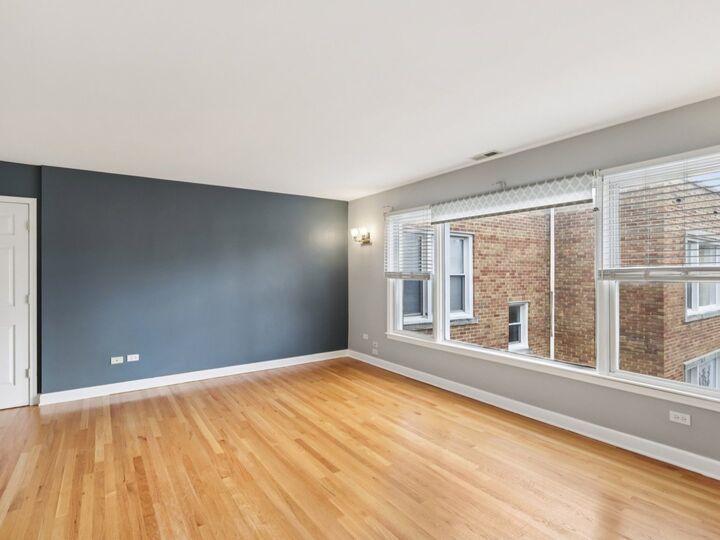 Property Photo: 8033 Kenton Avenue 2E IL 60076