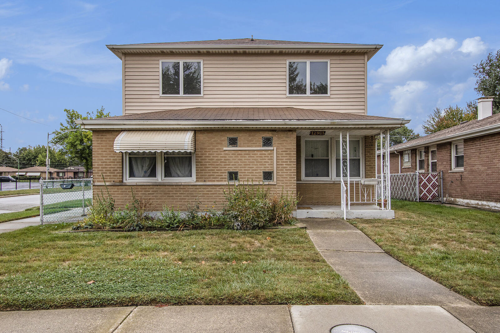 Property Photo: 12901 S Muskegon Avenue IL 60633
