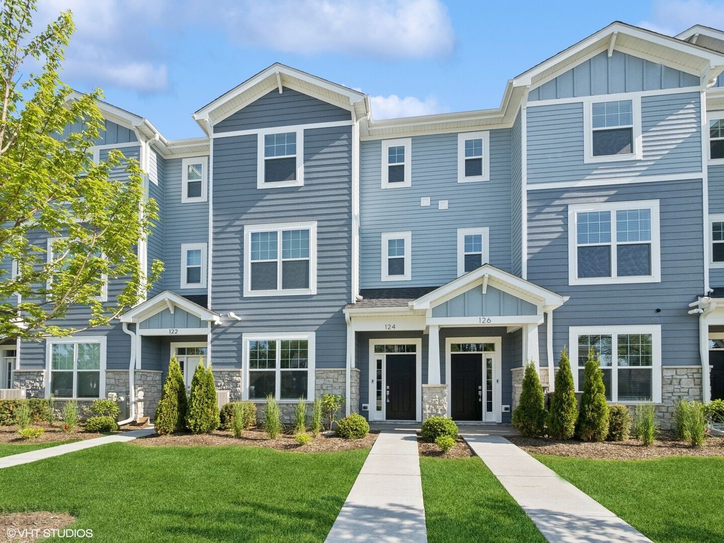 Property Photo: 124 E Main Street 2-3 IL 60013