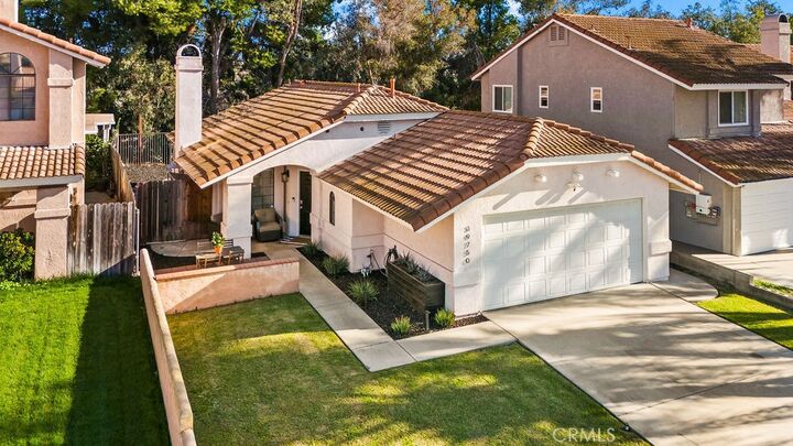 Property Photo: 39750 Knollridge Drive CA 92591