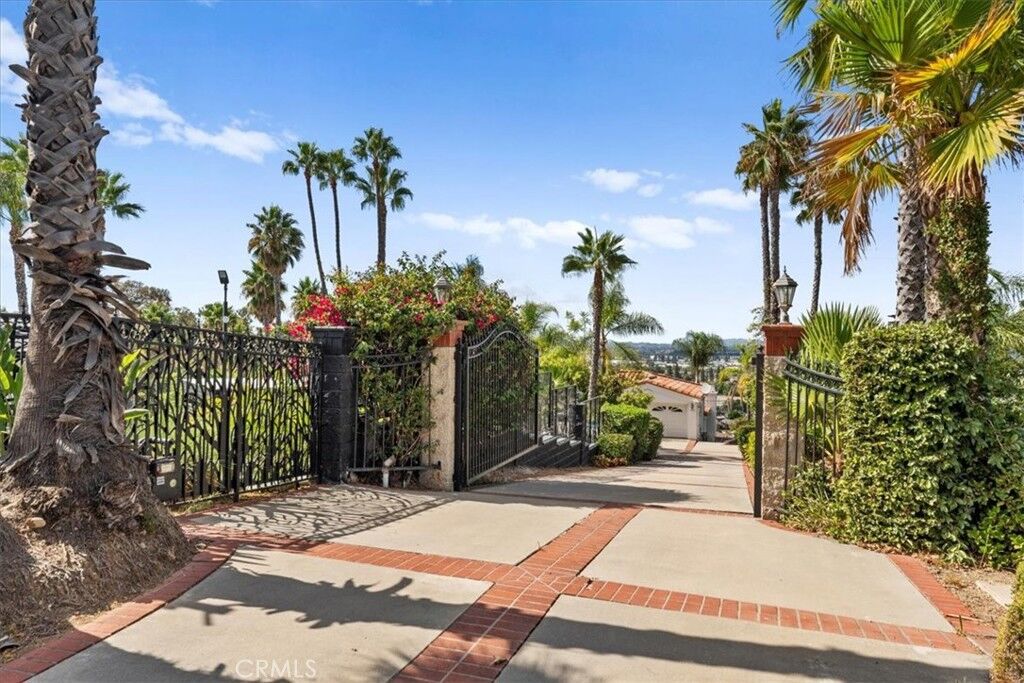 Property Photo:  5059 E Crescent Drive  CA 92807 