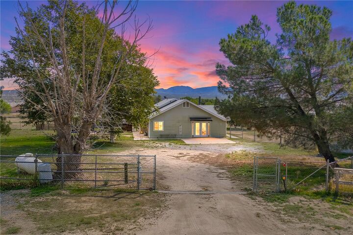 Property Photo:  49795 Cherokee  CA 92536 