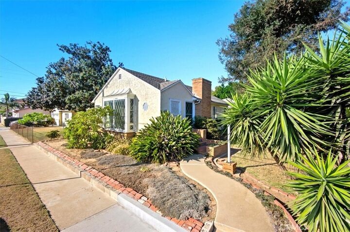 Property Photo:  757 S 4th  CA 90640 