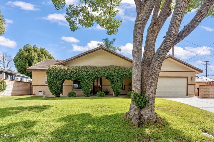 Property Photo: 5840 Citrus Avenue CA 90601