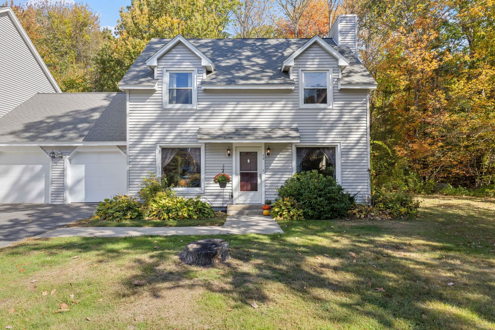 Property Photo: 29 Old Orchard Road 49 ME 04072