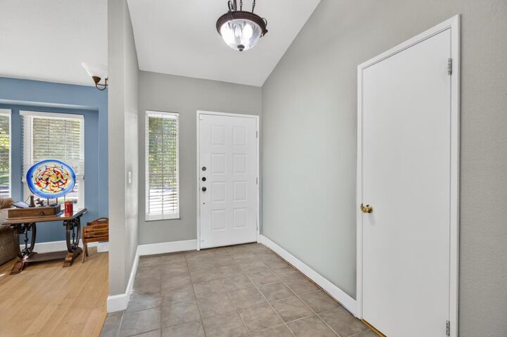 Property Photo: 6524 Paseo Del Sol Way CA 95758