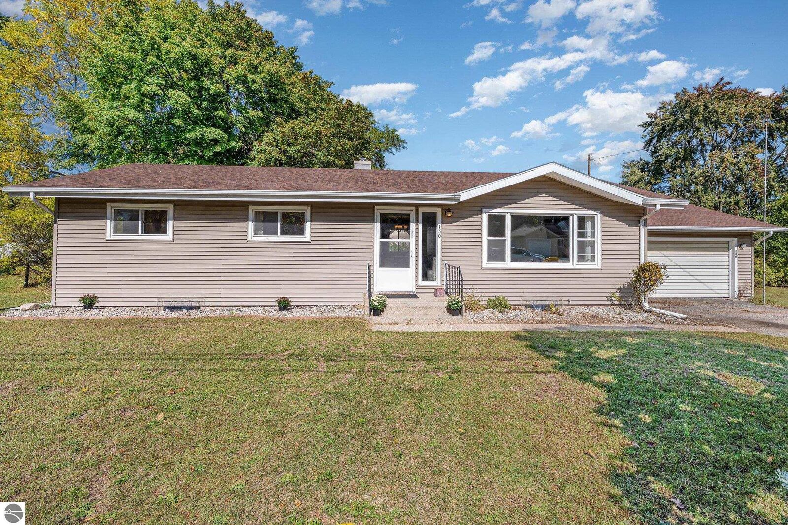 Property Photo:  130 W Marshall Street  MI 48801 