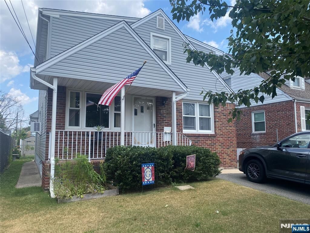 Property Photo:  217 Kingsland Avenue 2  NJ 07071 