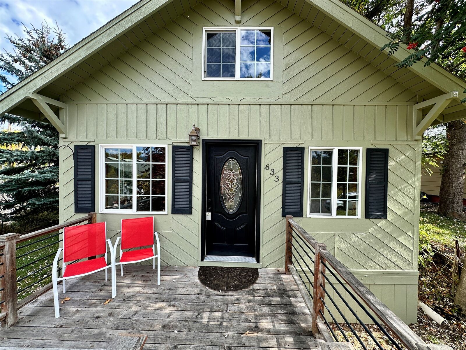Property Photo:  633 Kalispell Avenue  MT 59937