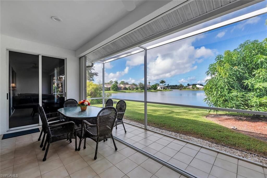 Property Photo:  3613 Kent Dr  FL 34112 