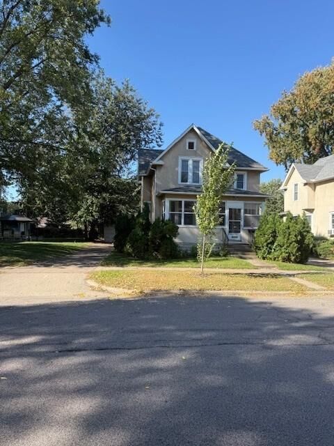 389 Osceola Avenue S  Saint Paul MN 55102 photo