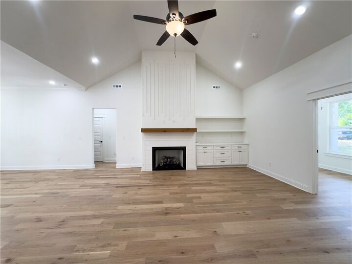 Property Photo: 4 Sheidaig Lane AR 72715