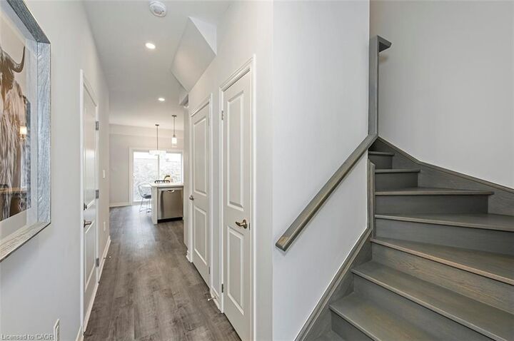Photo de la propriété: 205 Thames Way 22 ON L0R 1W0
