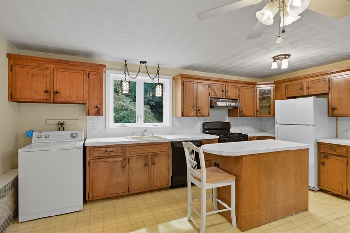 Property Photo: 4345 High St MA 01069