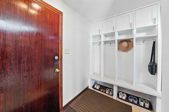 Property Photo:  4758 56 Street  AB T4N 2K3 
