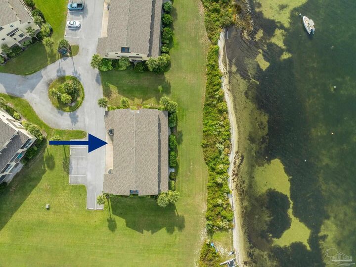 Property Photo:  900 Ft Pickens Rd 214  FL 32561 