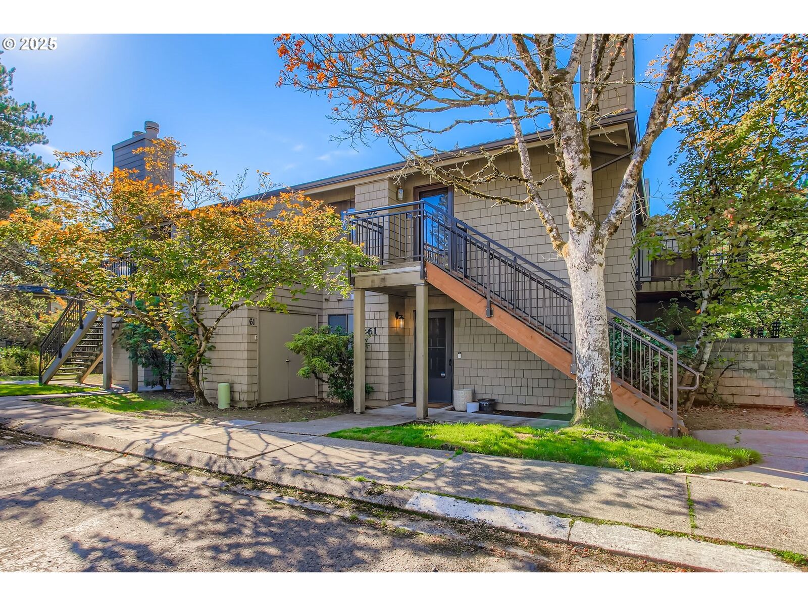 Property Photo: 61 Galen Rd 61 OR 97035