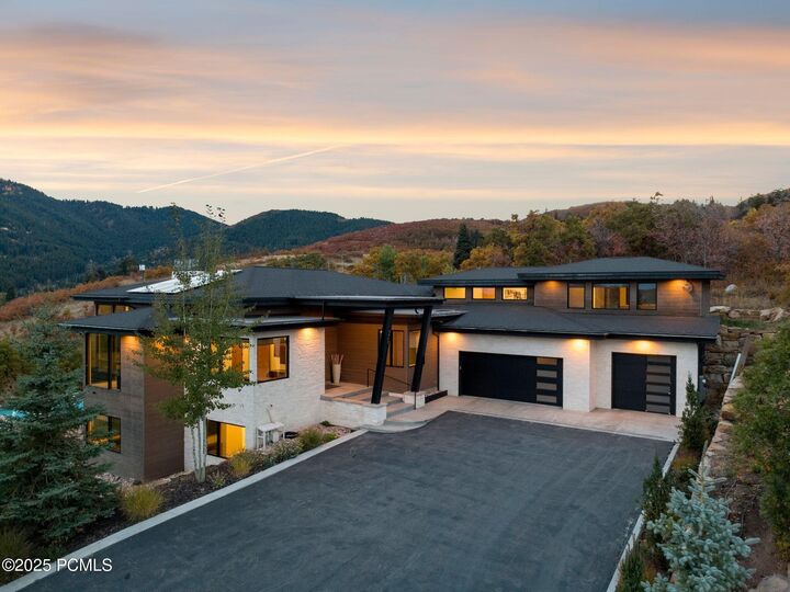 Property Photo:  8947 Parleys Lane  UT 84098 