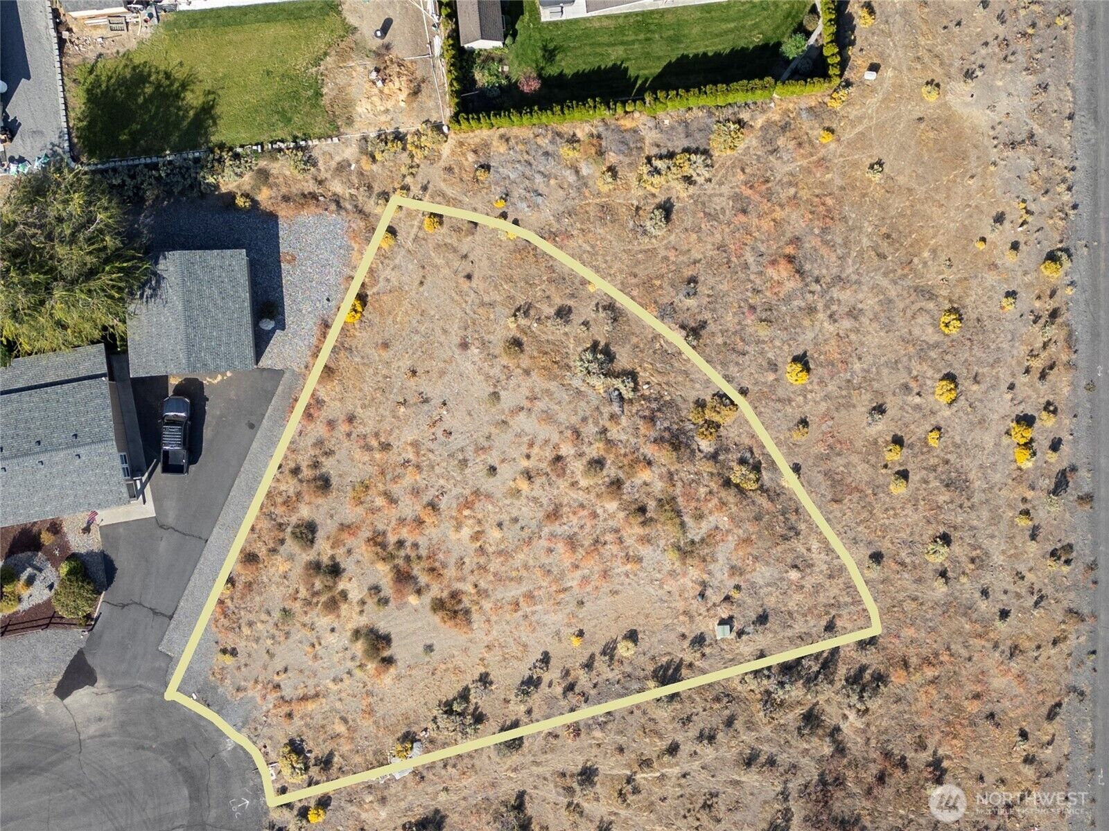 Property Photo: 310 SW Buttercup Lane WA 99349