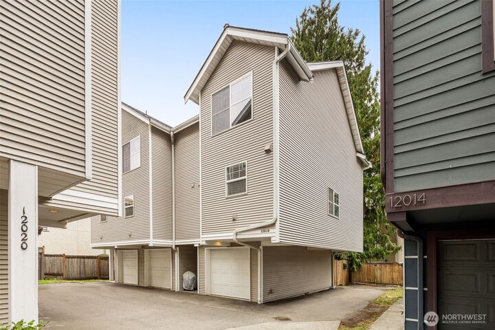 12018  31st Avenue NE  Seattle WA 98125 photo