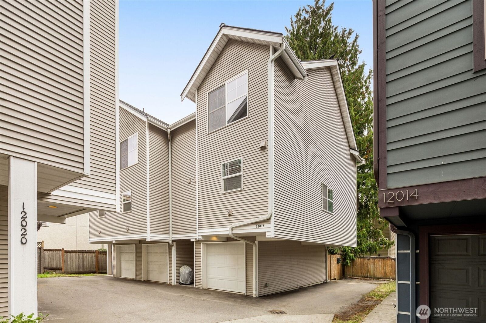 Property Photo: 12018 31st Avenue NE WA 98125