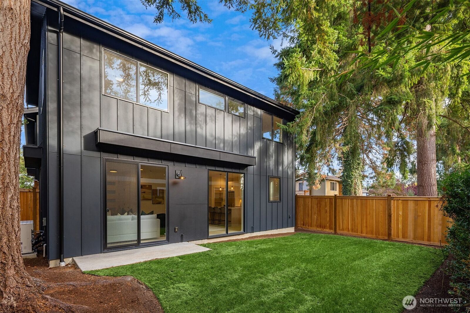 Property Photo:  11125  105th Avenue NE  WA 98033 