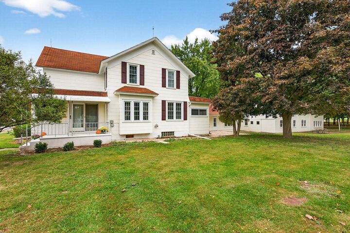 Property Photo: 310 N Cecil Street WI 54107