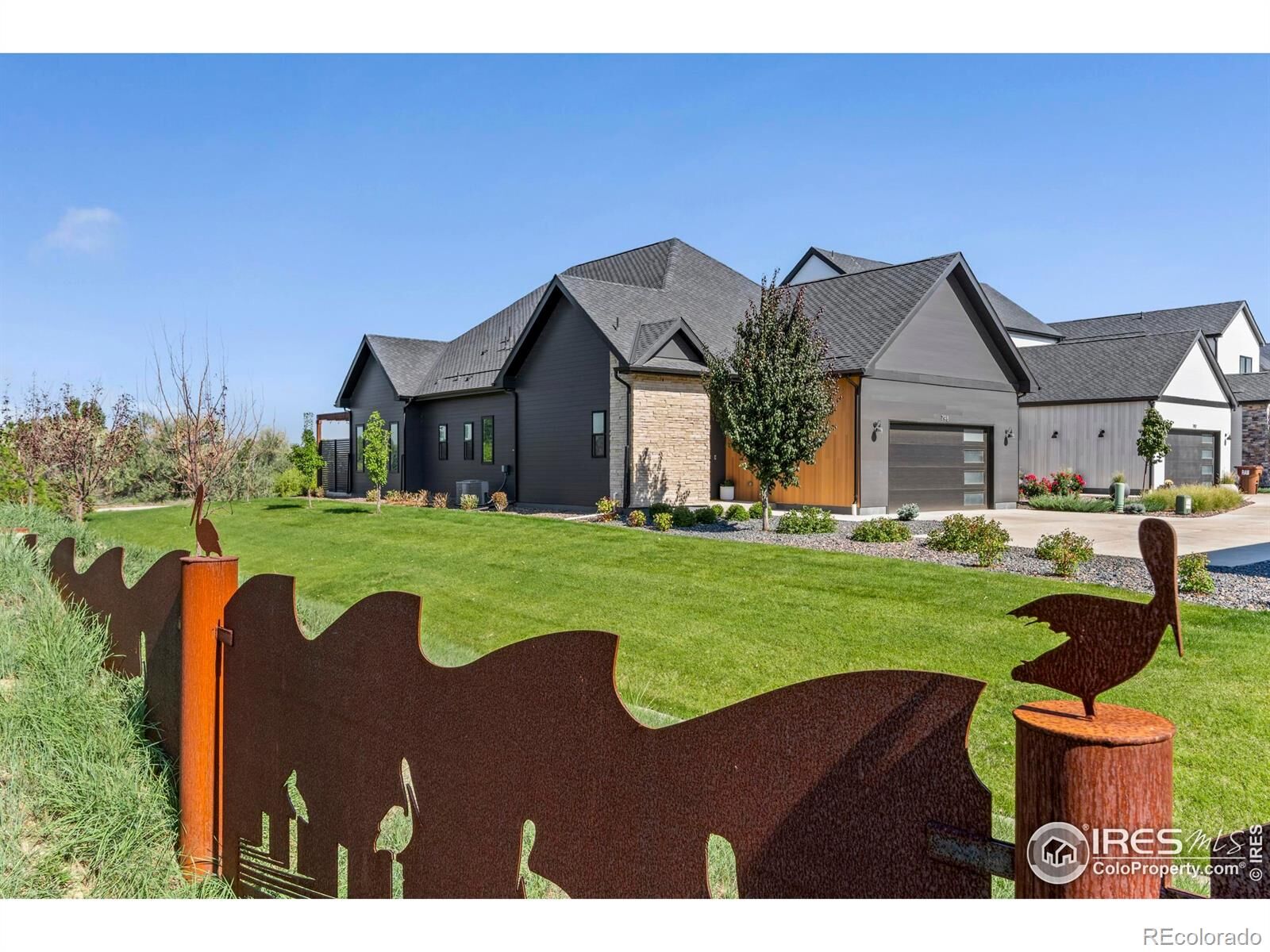 Property Photo:  798 Beachside Drive  CO 80550 