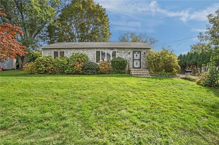 85 Canario Drive  Warren RI 02885 photo