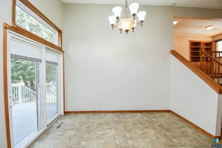 Property Photo: 26122 Canary Dr SD 57107