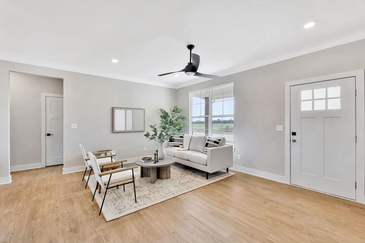 Property Photo: 4682 S Doris Ct KS 67215