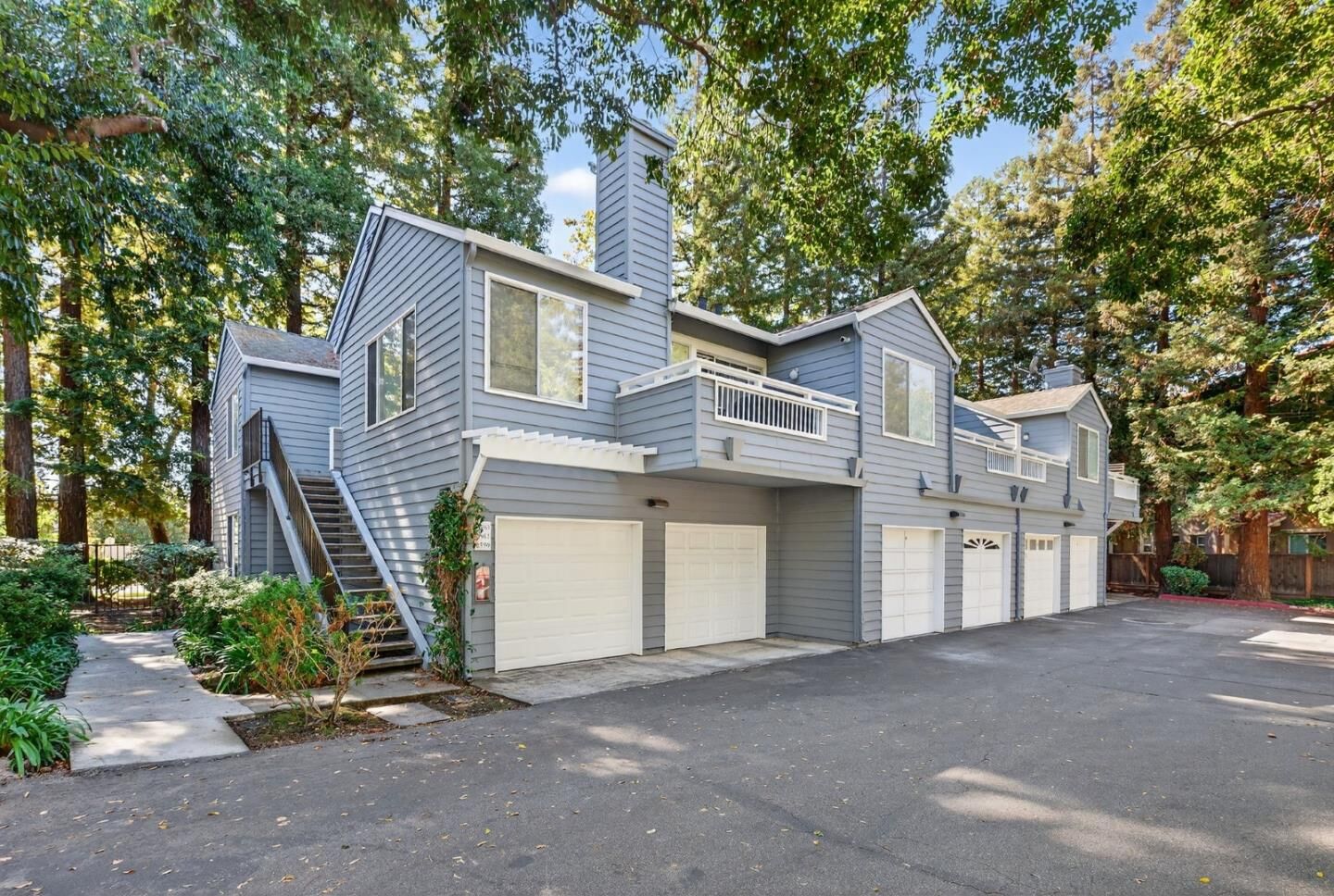 Property Photo:  2559 Alveswood Circle  CA 95131 