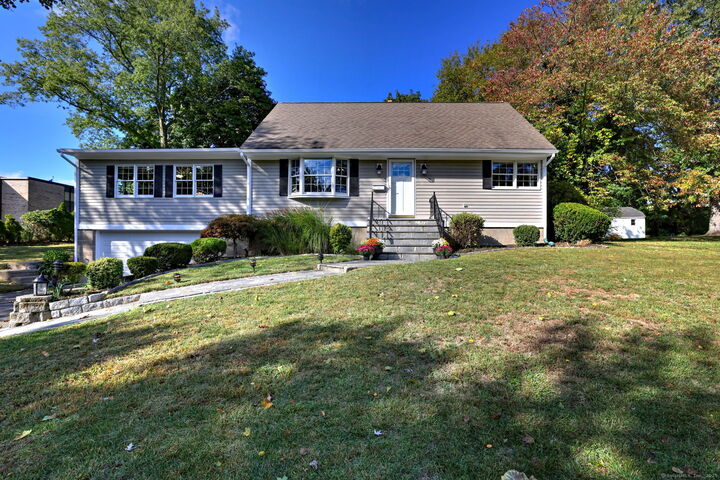 Property Photo: 320 Islandview Road CT 06614