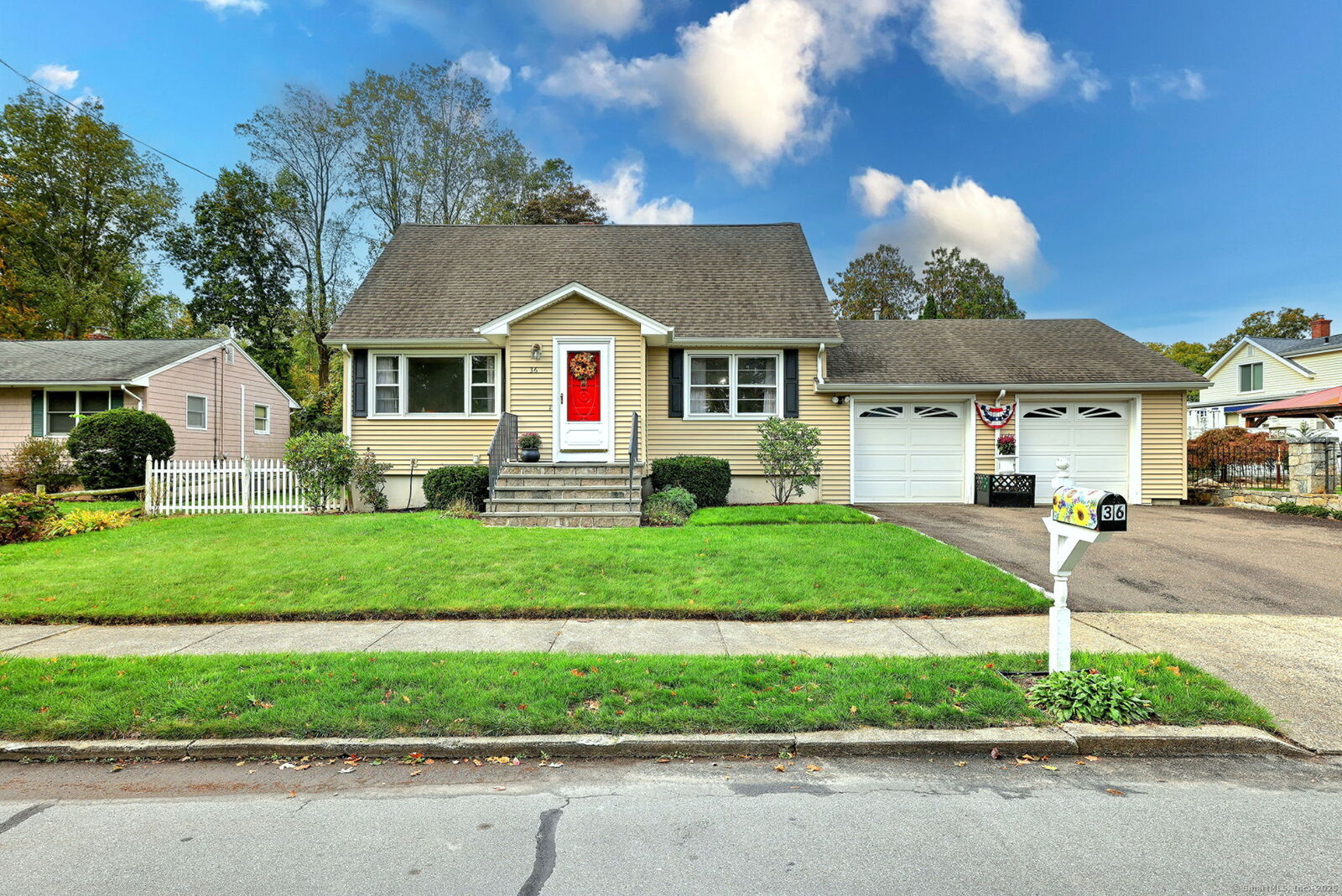 Property Photo: 36 Tina Circle CT 06606