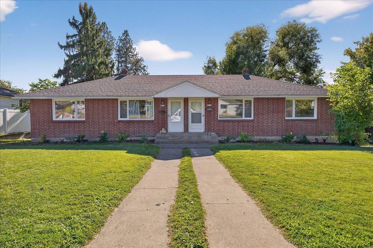 Property Photo:  1415 &Amp 1417 W Glass Ave  WA 99205 