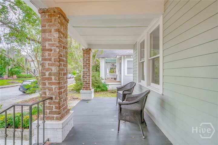 Property Photo: 629 E 48th Street GA 31405