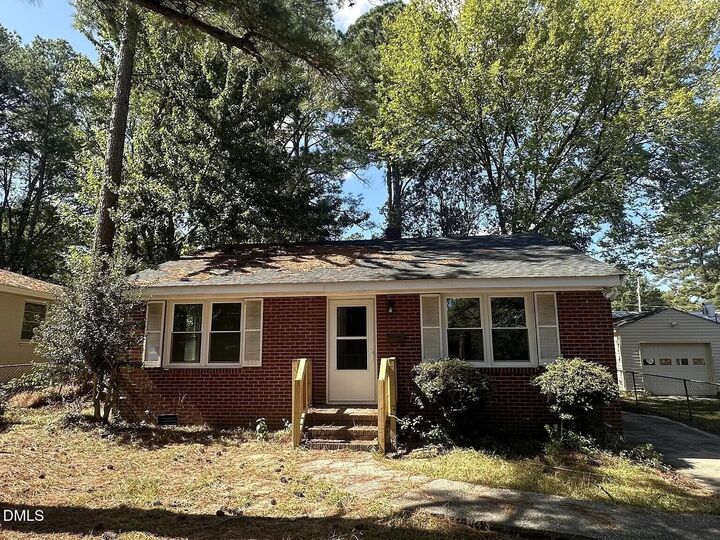 902 Meadow Street S  Wilson NC 27893 photo